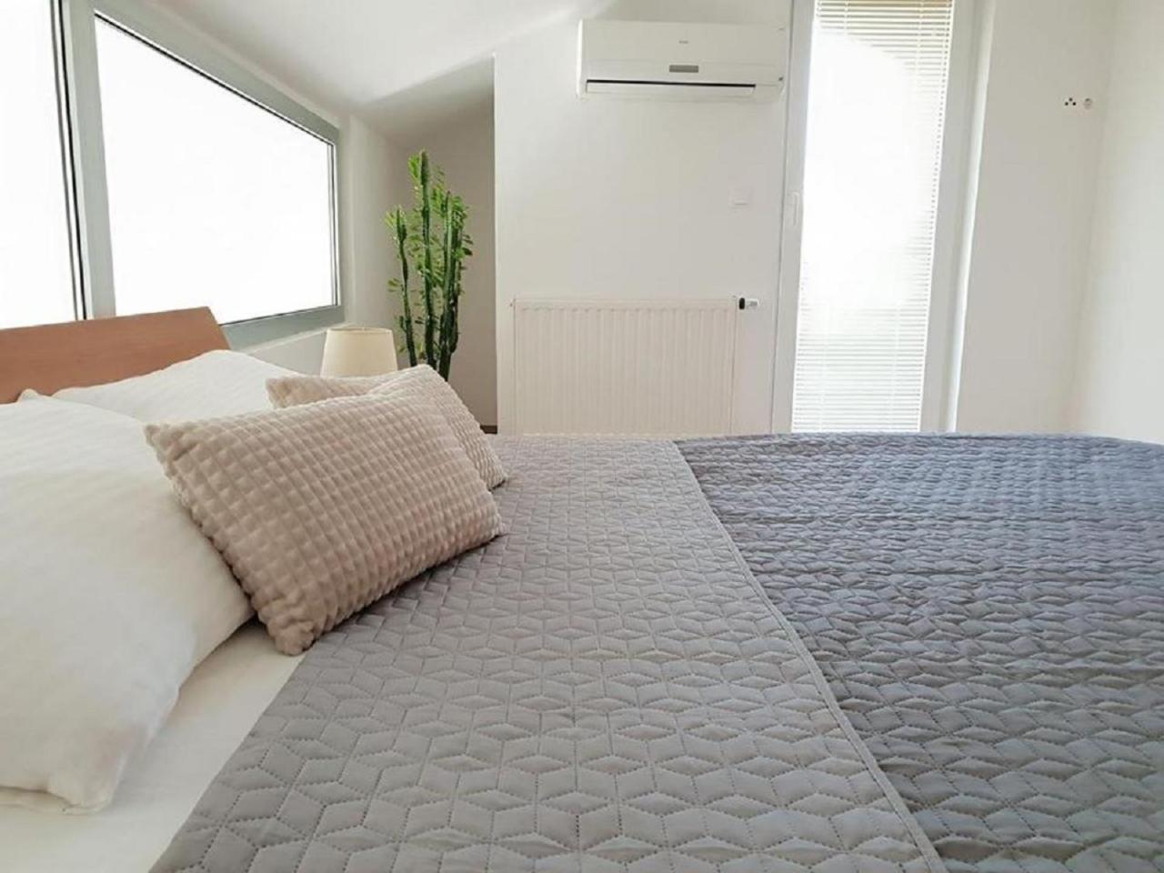 Apartments Skocic Vodice Exterior foto